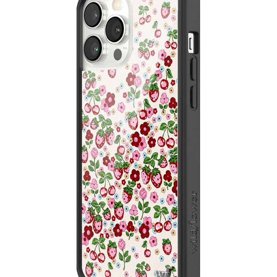 Wildflower iPhone case 13 Pro Max Berry World Berries Cute