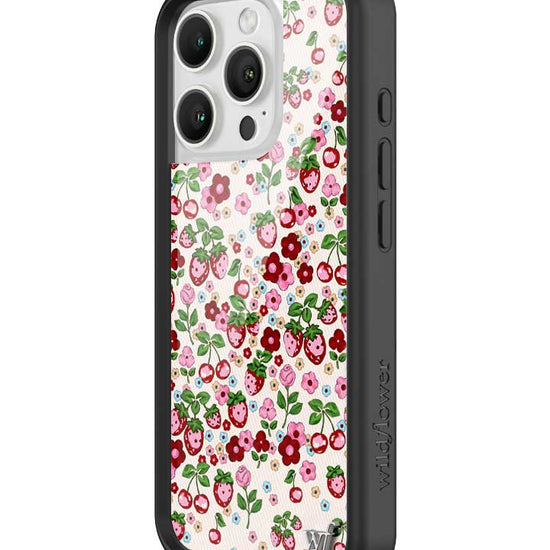 Wildflower iPhone case 16 Pro Berry World Berries Cute