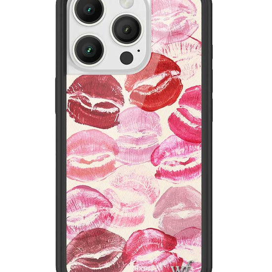 Wildflower Kensington iPhone 16 Pro Case