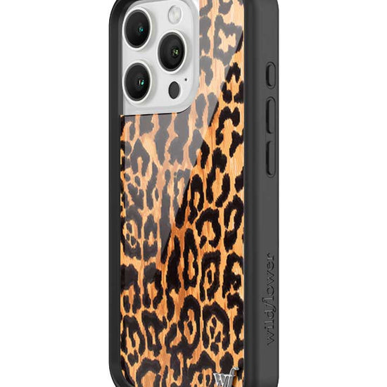 Wildflower Leopard Love iPhone 16 Pro Case