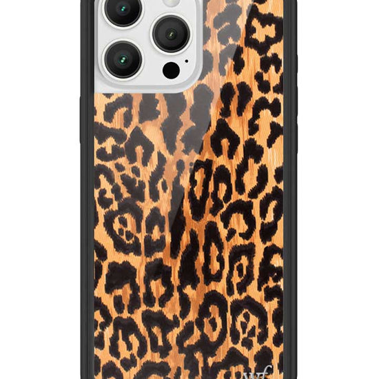 Wildflower Leopard Love iPhone 16 Pro Max Case