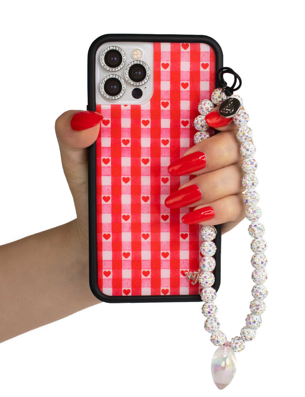 Wildflower White Heart iPhone Wristlet Lifestyle Image 01