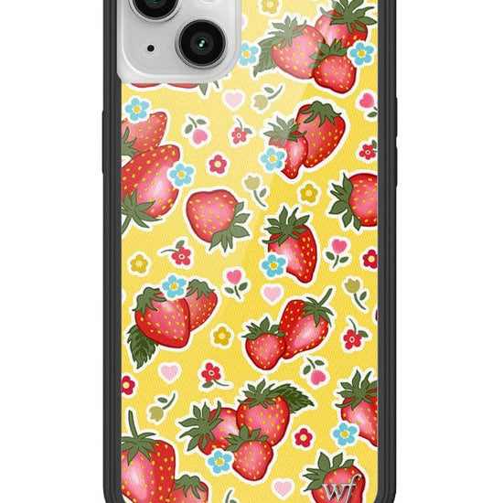 Wildflower Sweet Berries iPhone 14 Plus Case