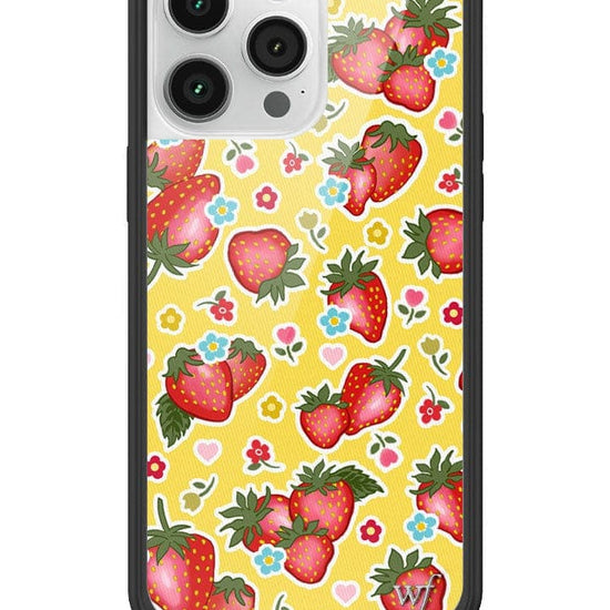 Wildflower Sweet Berries iPhone 14 Pro Max Case